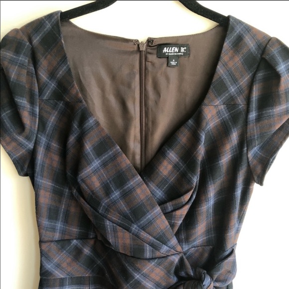 Plaid Allen B Dress - Picture 2 of 5